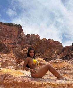 685245186: Chica busca chico en Málaga