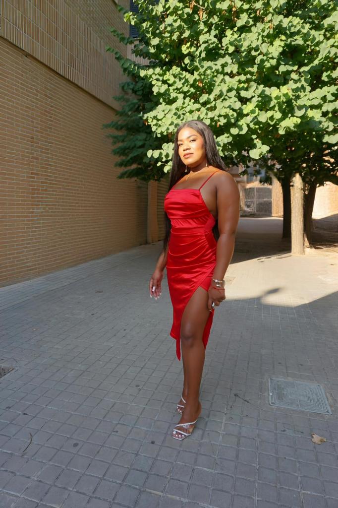 634108204: Chica busca chico en Valencia