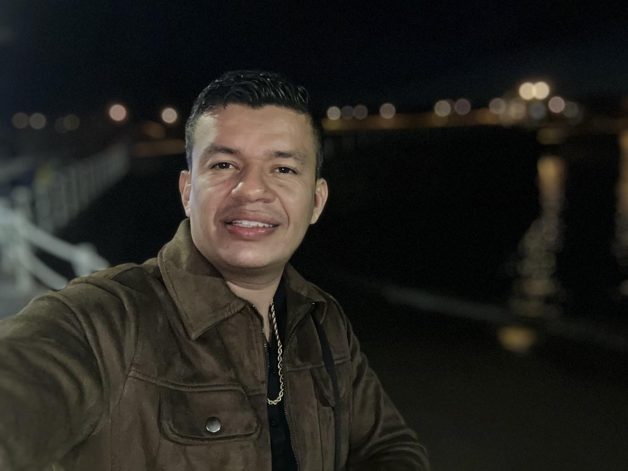 Chico busca chica en Valladolid: 