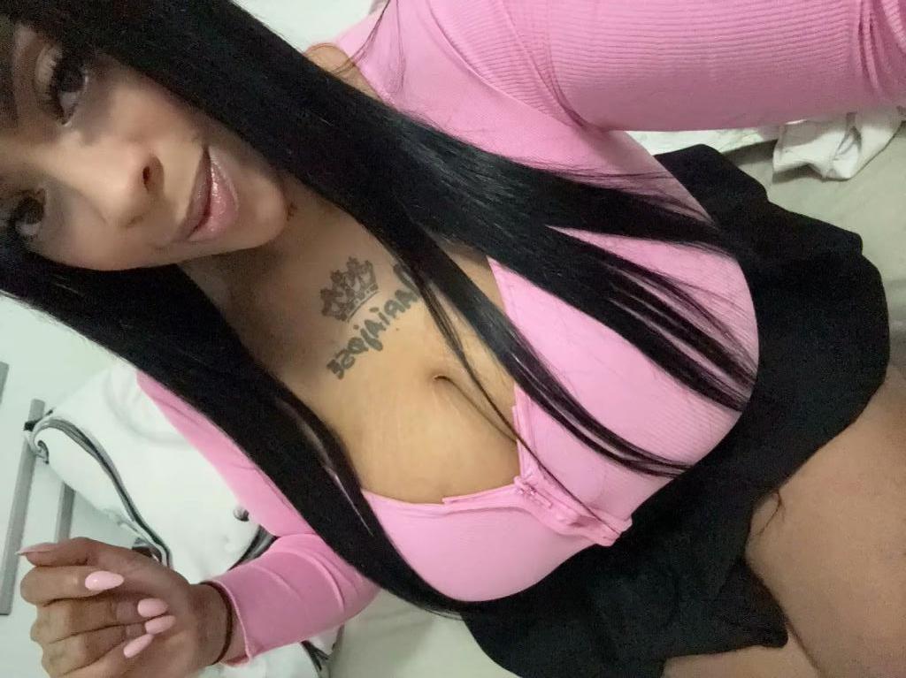 613898305: Chica busca chico en Alicante