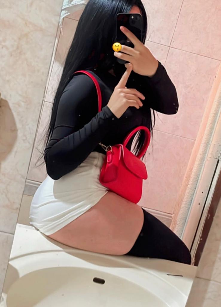 Chica busca chico en Jaén: 