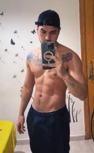 Chico busca chica en Mallorca: 