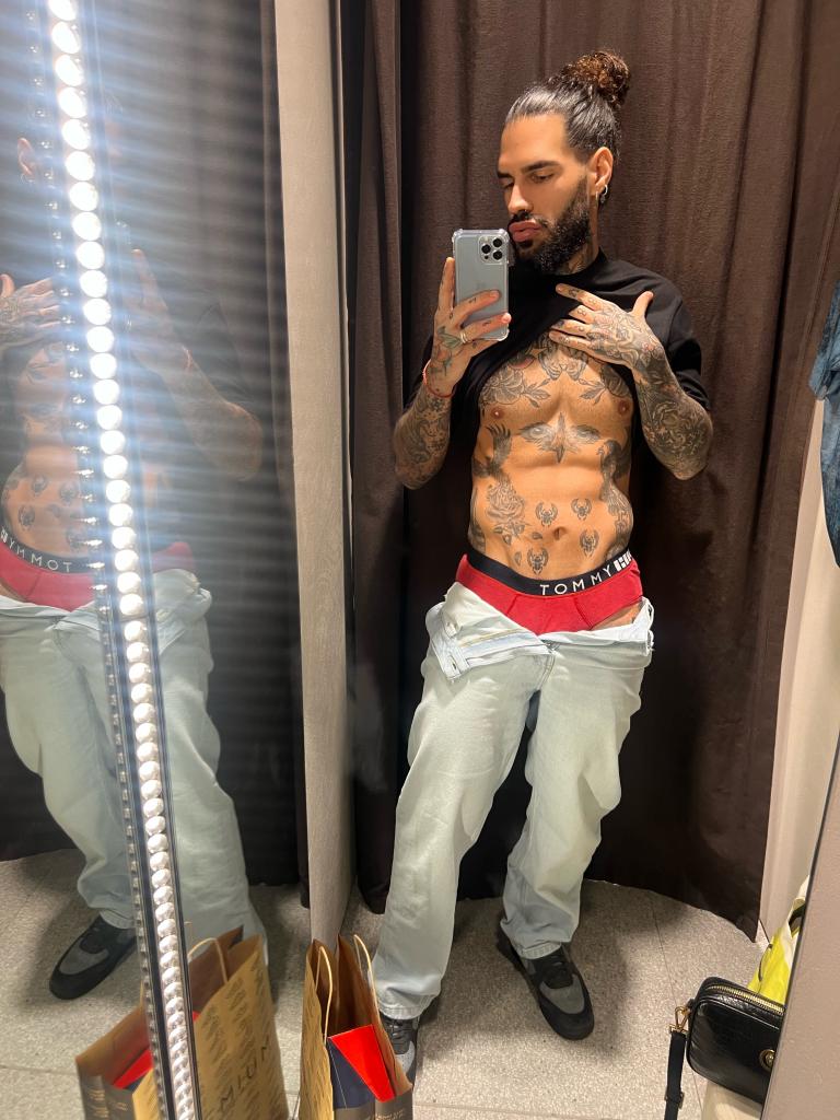 Chico busca chica en Alicante: 