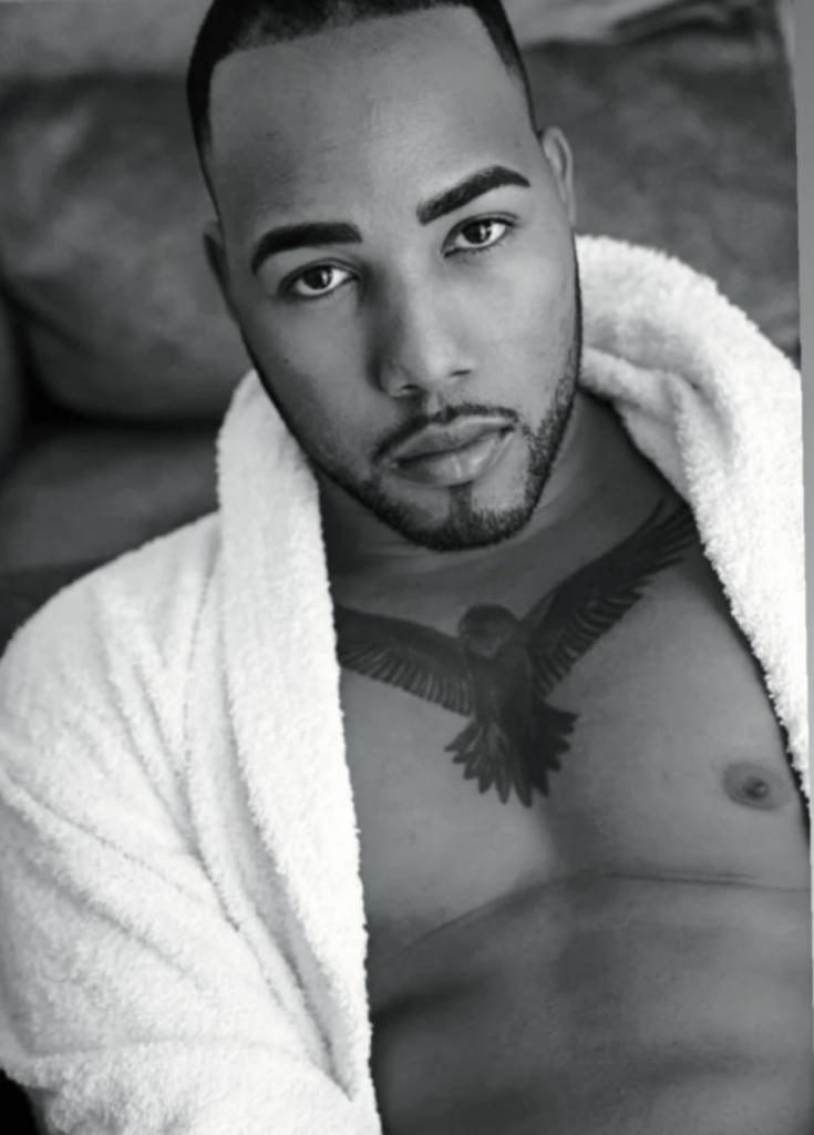 Chico busca chica en Sevilla: 