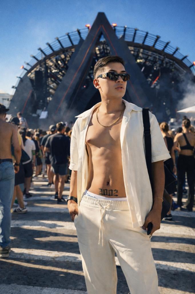 Chico busca chica en Barcelona: 