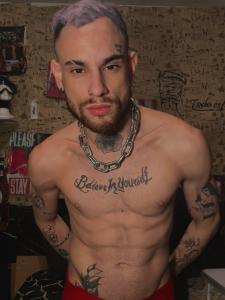 674892614: Chico busca chica en Barcelona