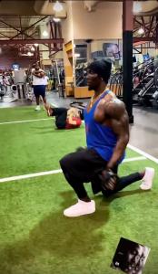 658758377: Chico busca chica en Madrid