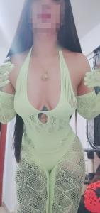 614751490: Chica busca chico en Gerona