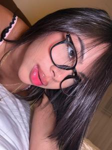 671124928: Chica busca chico en Madrid