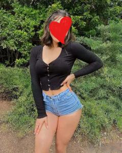 Chica busca chico en Granada: 