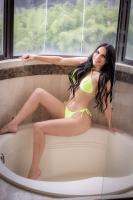 654353903: Chica busca chico en Ibiza