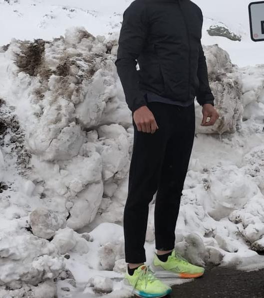 663187174: Chico busca chica en Valencia