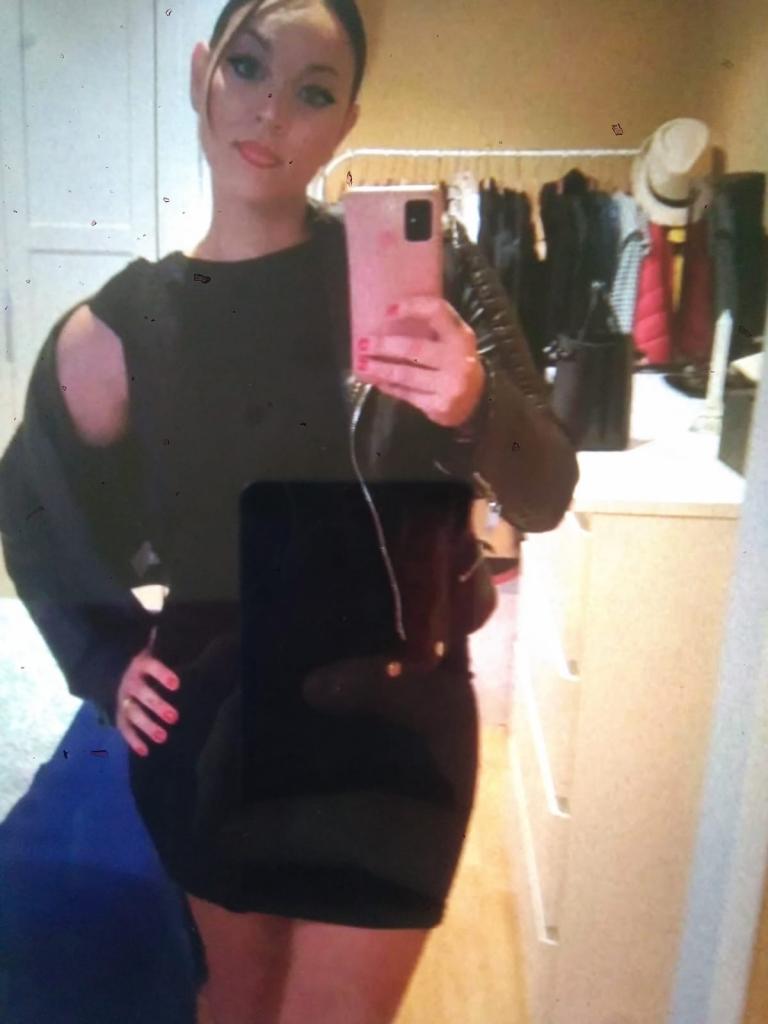 Chica busca chico en Asturias: 