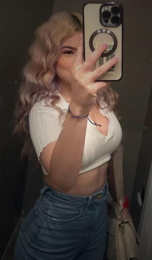 613478056: Chica busca chico en Navarra