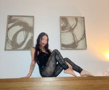 602667786: Chica busca chico en Málaga