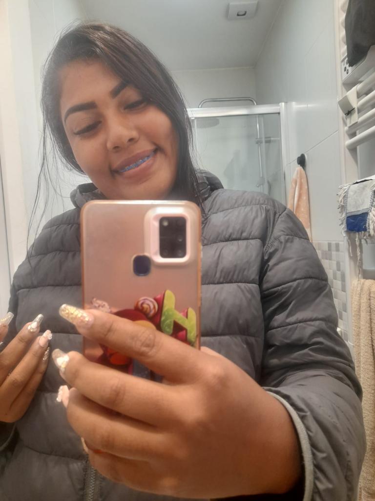 613815044: Chica busca chico en Castellón