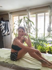 663205636: Chica busca chico en Madrid