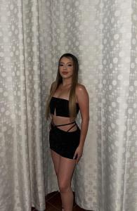 696227760: Chica busca chico en Ibiza