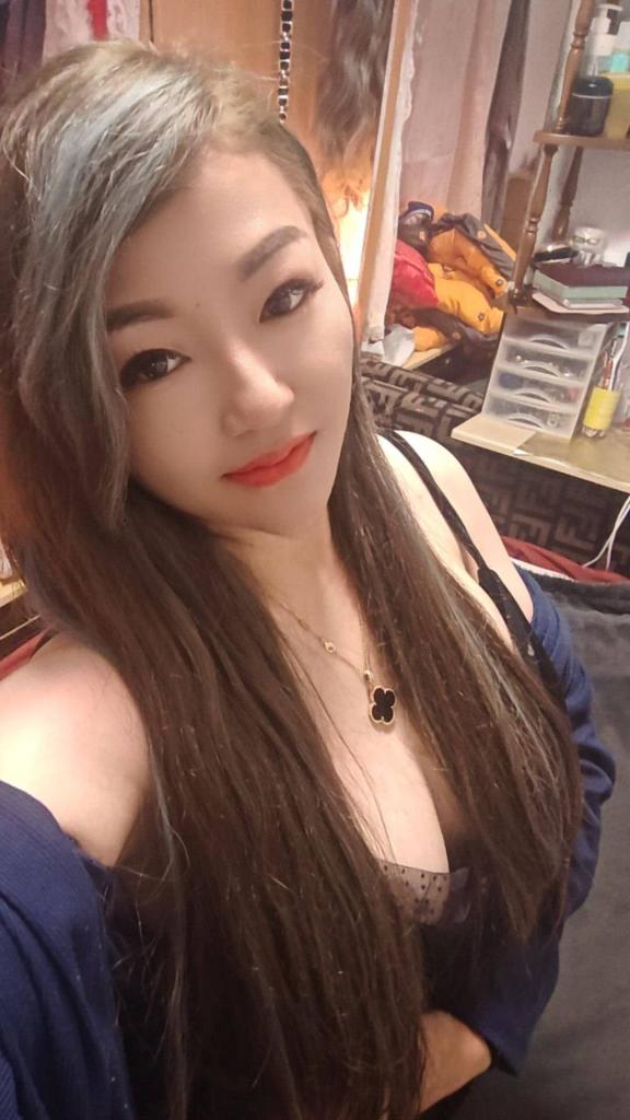 670026660: Chica busca chico en Valencia