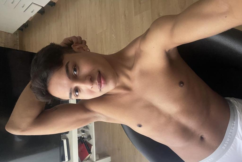 Chico busca chica en Valencia: 