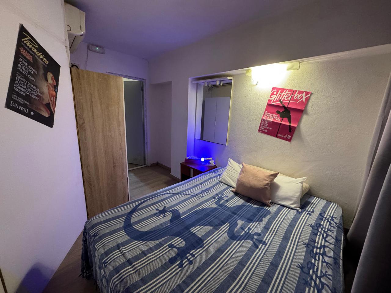 696842296:  en Ibiza