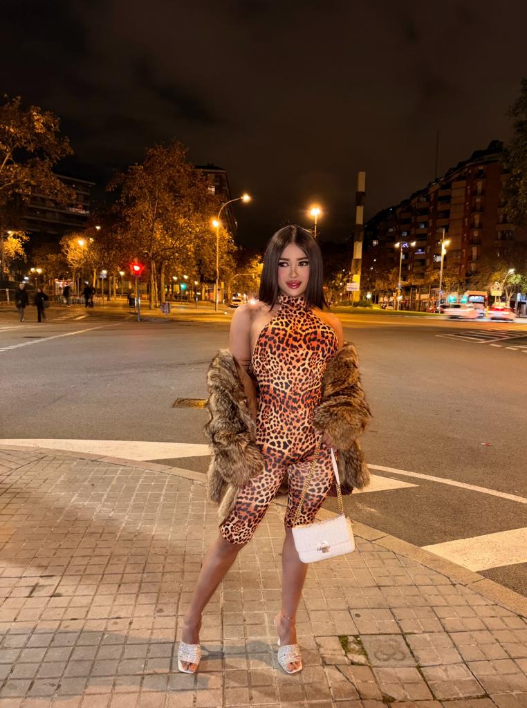 673384681: Travesti en Lérida