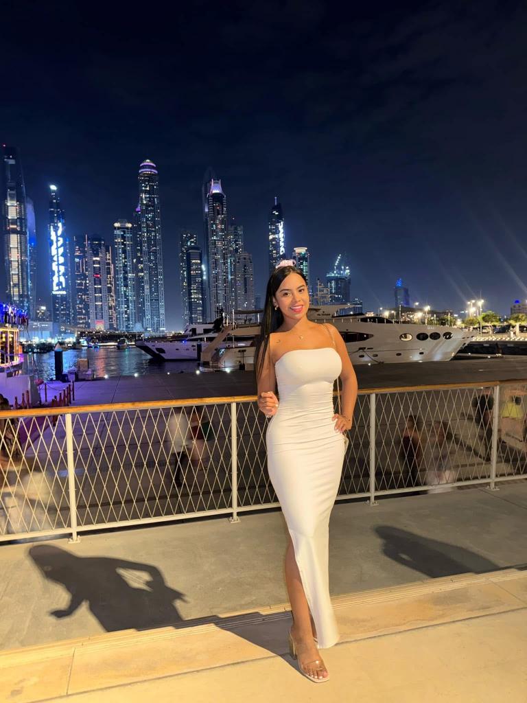 Chica busca chico en Barcelona: 