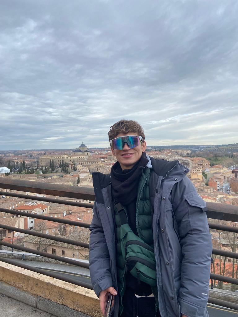 Chico busca chica en Madrid: 