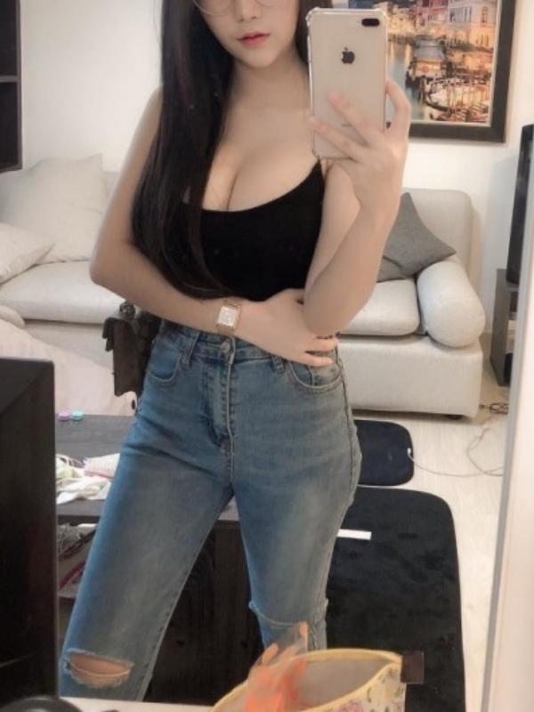 688026488: Chica busca chico en Valencia