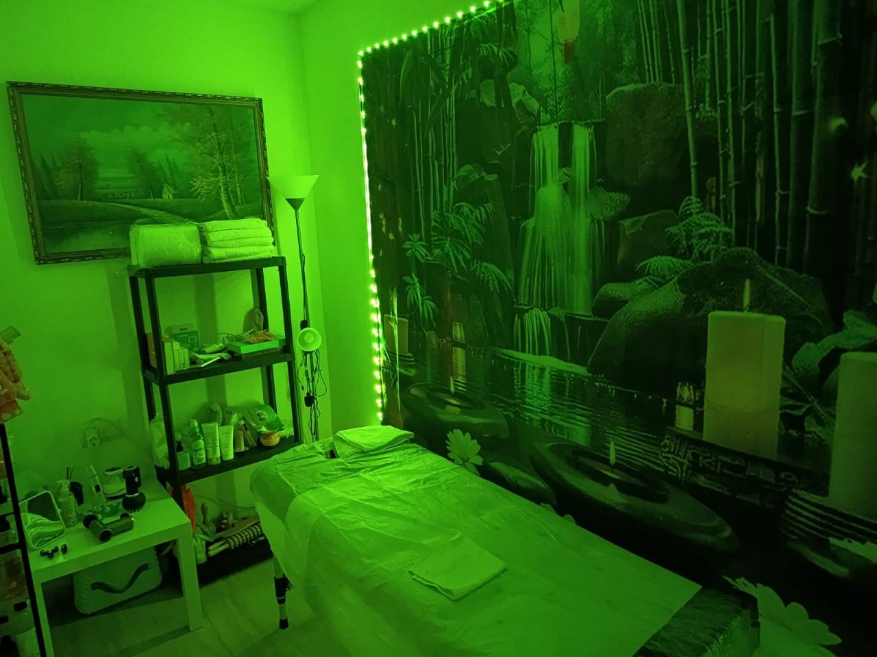 603240297: Chica busca chico en Gerona