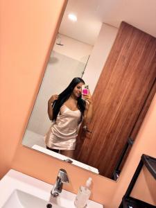 695805076: Chica busca chico en Salamanca