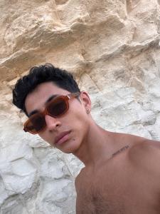 604310347: Chico busca chica en Las Palmas