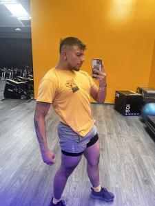 611357712: Chico busca chica en Alicante