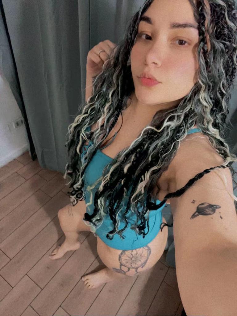 Chica busca chico en Ibiza: 