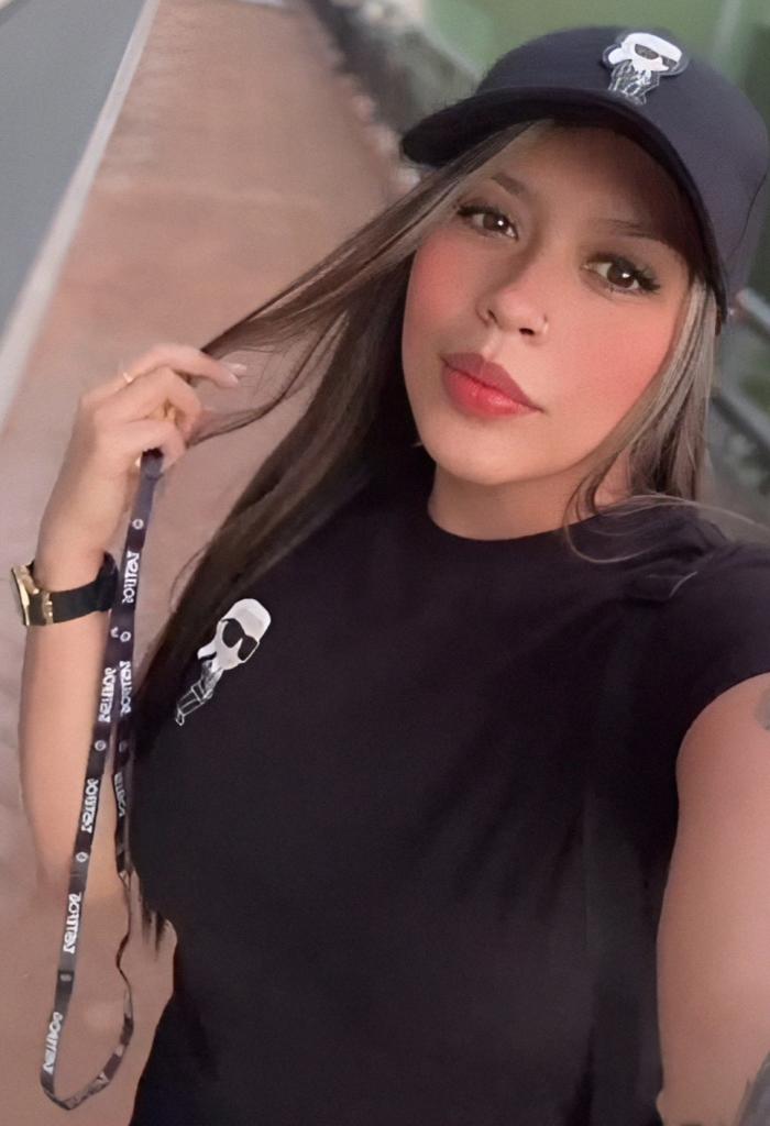 Chica busca chico en Sevilla: 