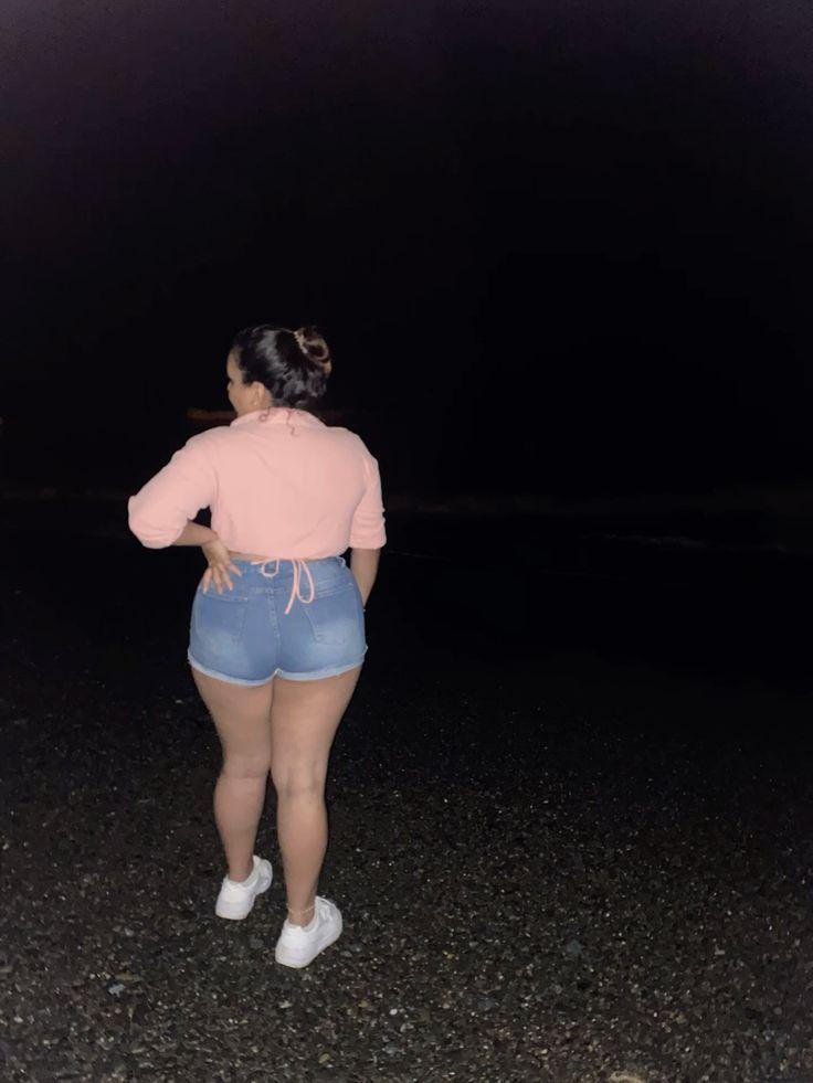 614767445: Chica busca chico en Murcia