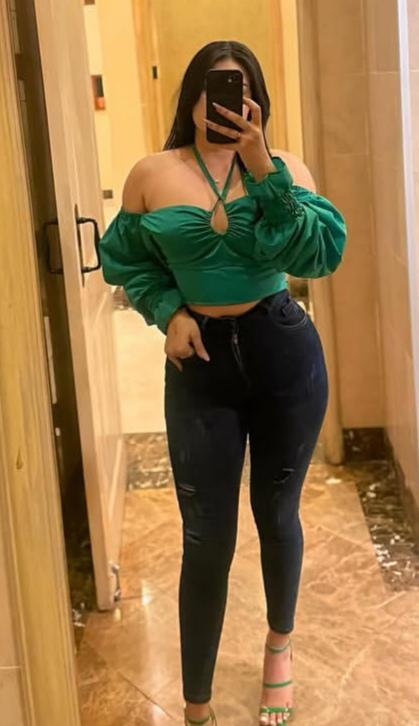 Chica busca chico en Sevilla: 