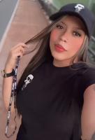 617433758: Chica busca chico en Sevilla