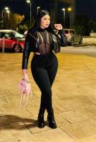 610545442: Chica busca chico en Sevilla