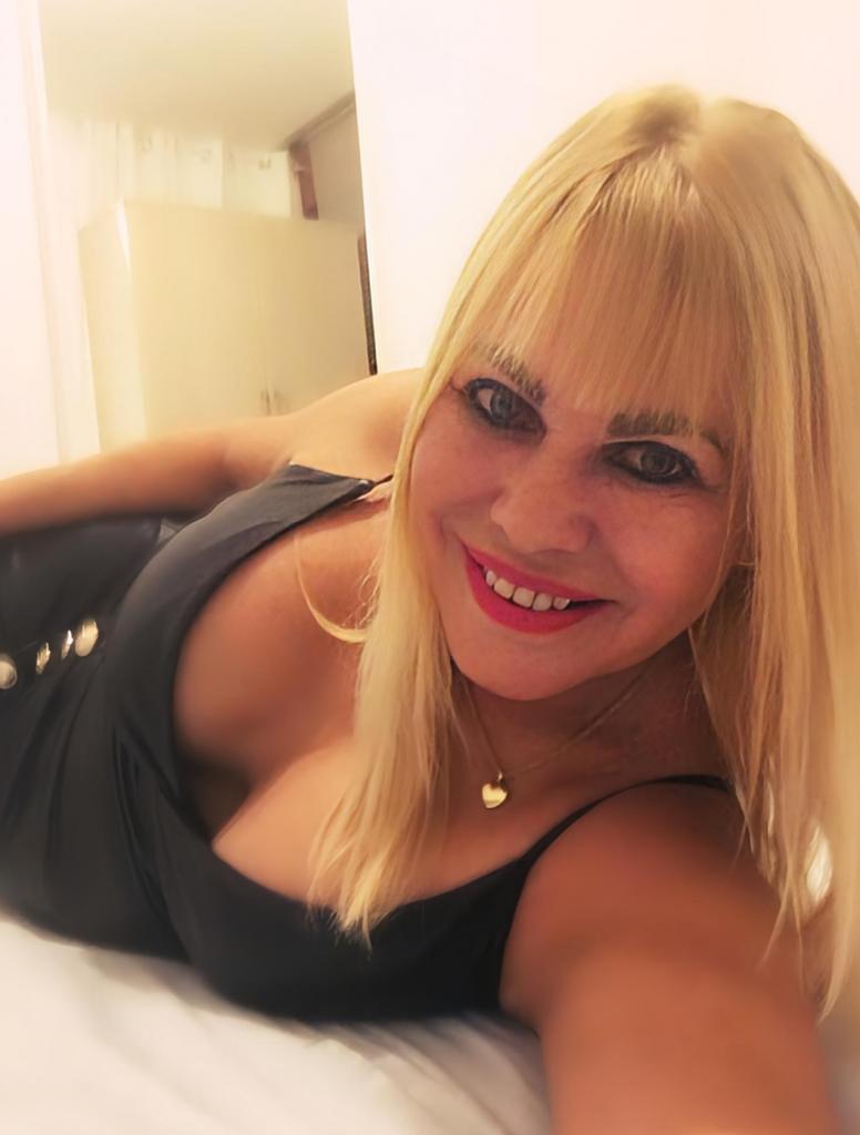 Chica busca chico en Asturias: 