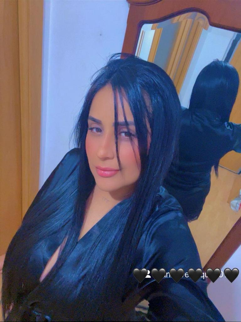 Chica busca chico en Valencia: Chica busca chico