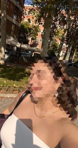 674938175: Chica busca chico en Navarra