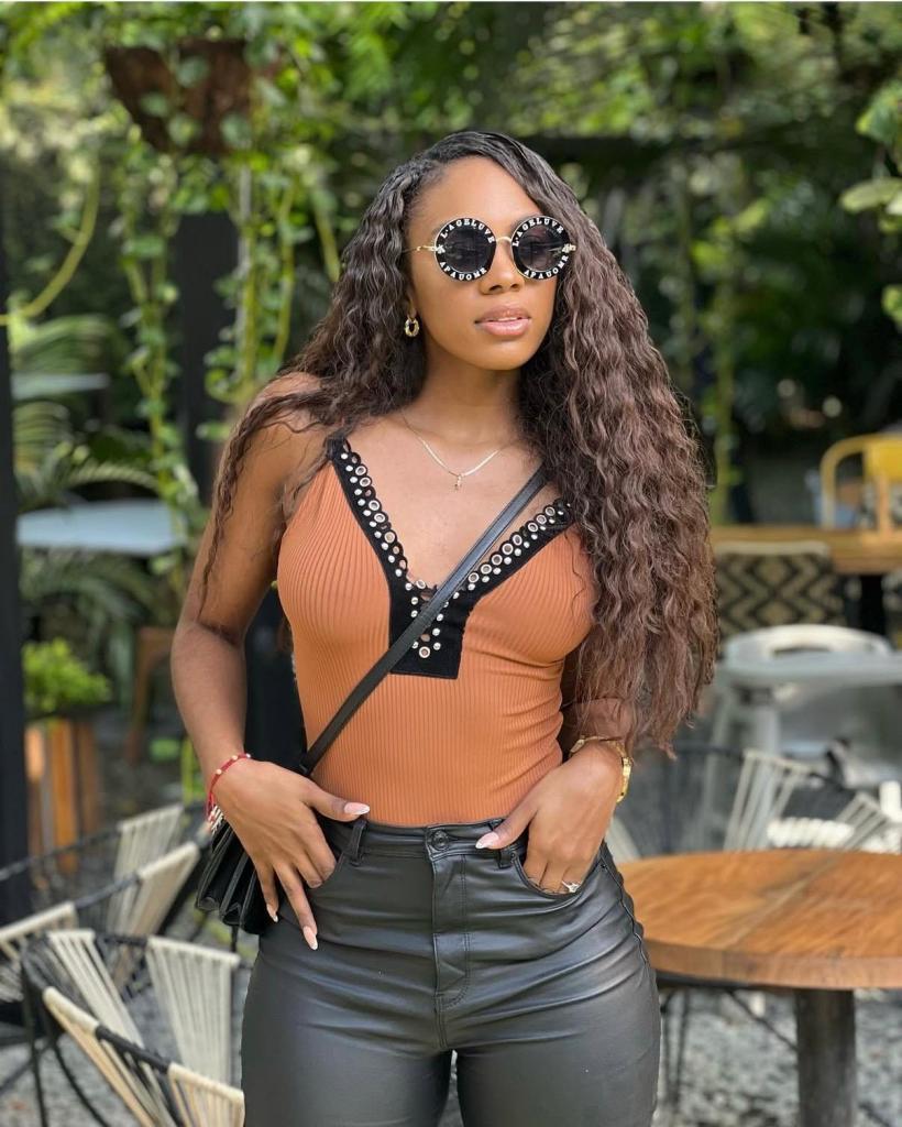 643524470: Chica busca chico en Burgos