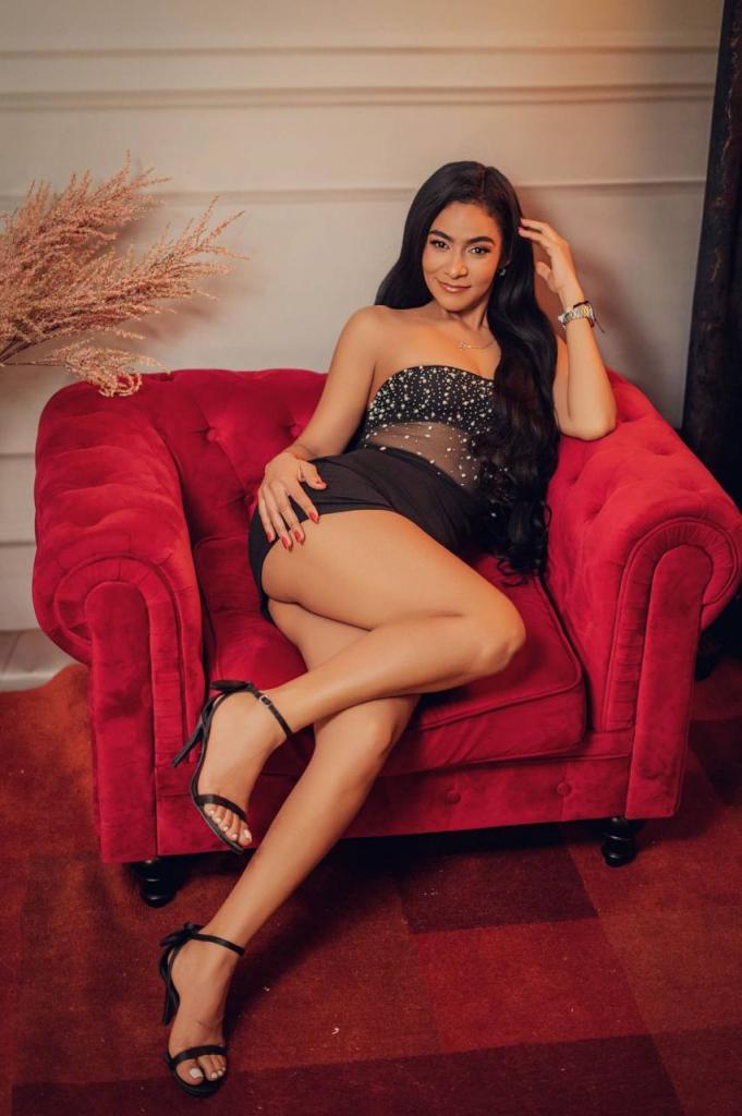 Chica busca chico en Málaga: Chica busca chico