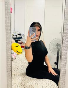 670807901: Chica busca chico en Cádiz