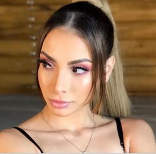 631589317: Chica busca chico en Alicante