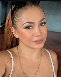 680615957: Chica busca chico en Pontevedra