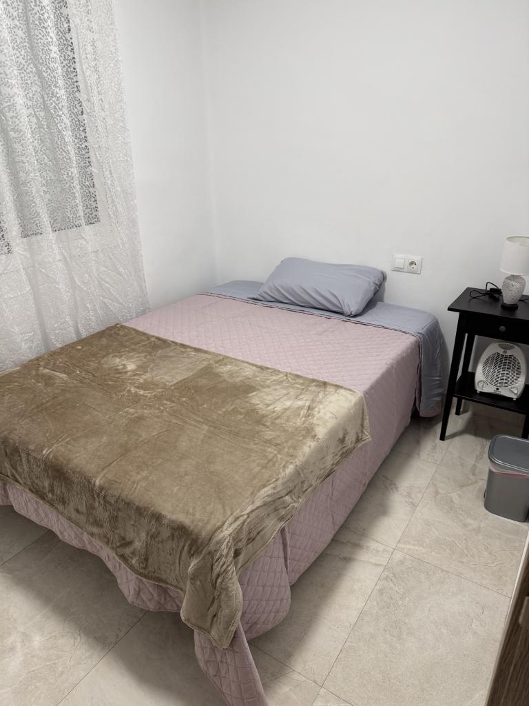 614933762:  en Málaga