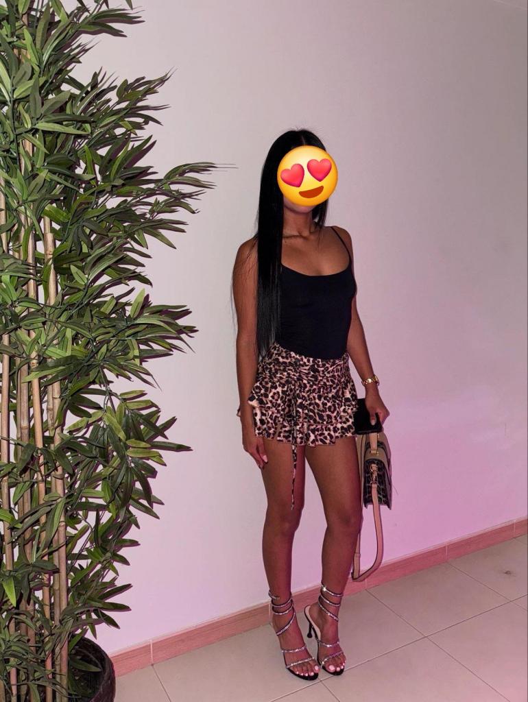 Chica busca chico en La Coruña: Chica busca chico