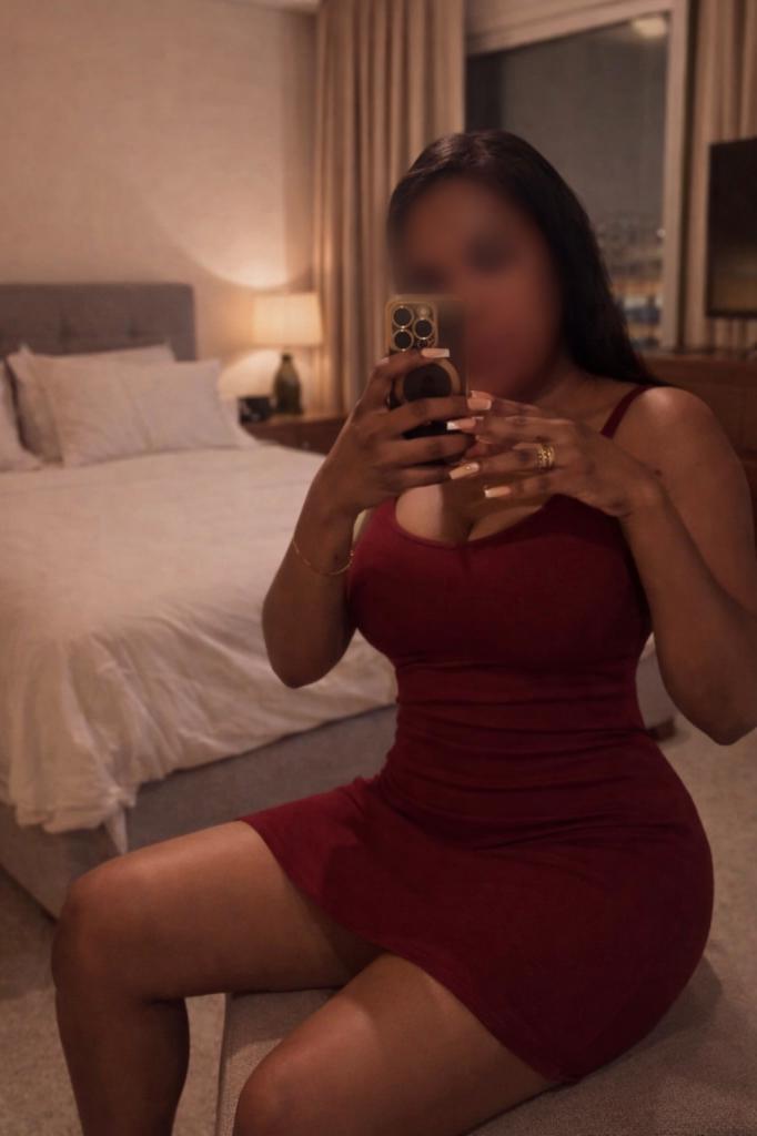 Chica busca chico en Murcia: 